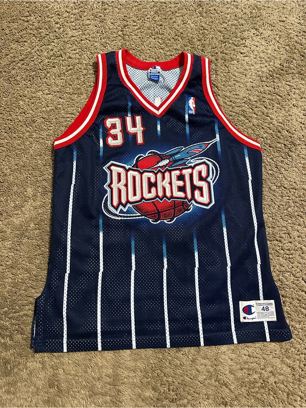 Vintage NBA Champion Houston Rockets “olajuwon” jersey size Xl